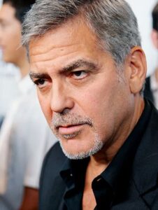 пластика повіек у мужчин